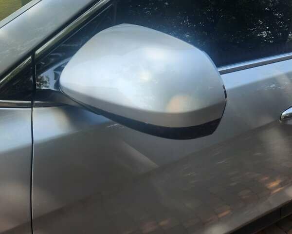 Серый Хендай Санта Фе, объемом двигателя 2.4 л и пробегом 190 тыс. км за 14999 $, фото 12 на Automoto.ua