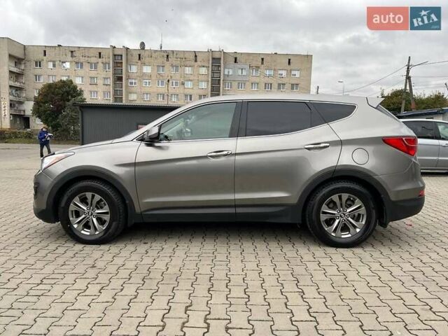 Серый Хендай Санта Фе, объемом двигателя 2.36 л и пробегом 189 тыс. км за 12800 $, фото 9 на Automoto.ua