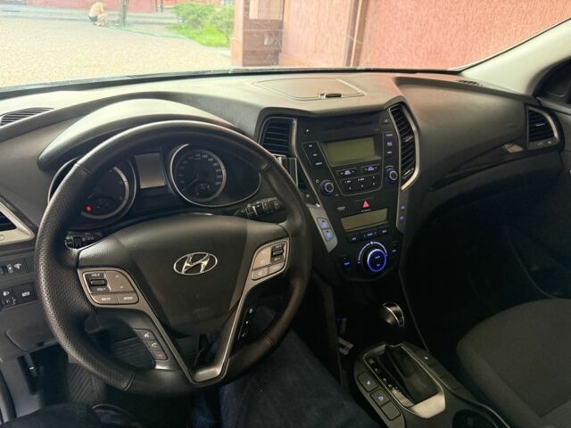 Сірий Хендай Санта Фе, об'ємом двигуна 2.2 л та пробігом 279 тис. км за 14400 $, фото 19 на Automoto.ua