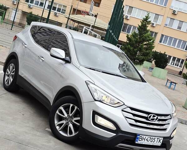Серый Хендай Санта Фе, объемом двигателя 2.2 л и пробегом 180 тыс. км за 17199 $, фото 14 на Automoto.ua