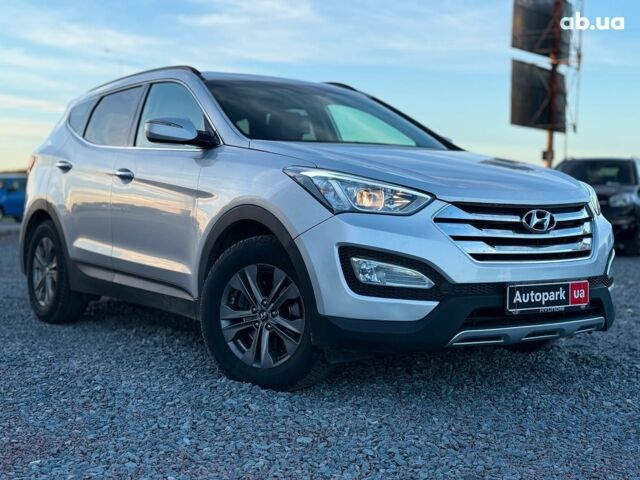Серый Хендай Санта Фе, объемом двигателя 2.4 л и пробегом 173 тыс. км за 12390 $, фото 1 на Automoto.ua
