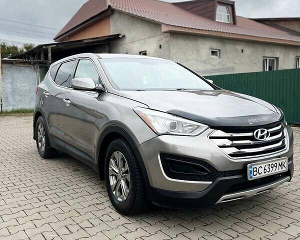 Серый Хендай Санта Фе, объемом двигателя 2.36 л и пробегом 189 тыс. км за 12800 $, фото 2 на Automoto.ua