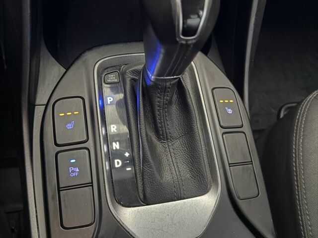 Сірий Хендай Санта Фе, об'ємом двигуна 2.2 л та пробігом 279 тис. км за 14400 $, фото 20 на Automoto.ua