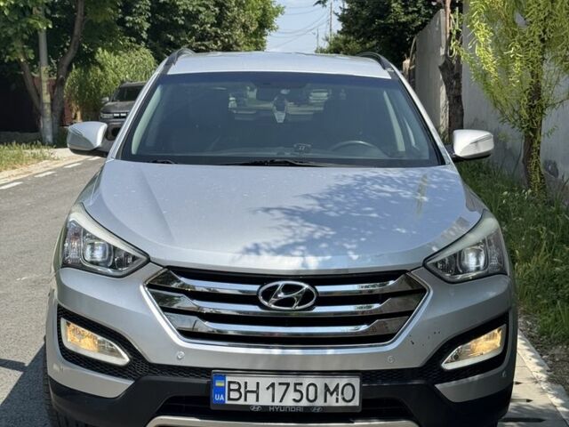 Сірий Хендай Санта Фе, об'ємом двигуна 2.4 л та пробігом 156 тис. км за 10350 $, фото 3 на Automoto.ua