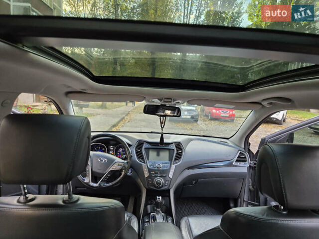Хендай Санта Фе 2013 в Вараш (Кузнецовск) на Automoto.ua Серый Хендай Санта Фе, объемом двигателя 2.2 л и пробегом 205 тыс. км за 15600 $, фото 8 на Automoto.ua