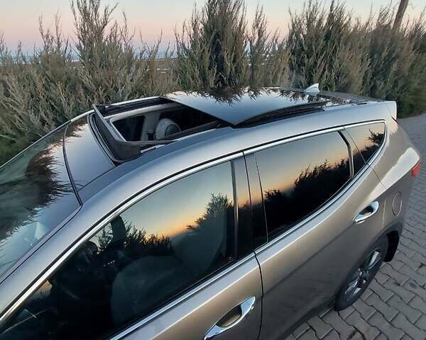 Сірий Хендай Санта Фе, об'ємом двигуна 2 л та пробігом 161 тис. км за 16500 $, фото 10 на Automoto.ua