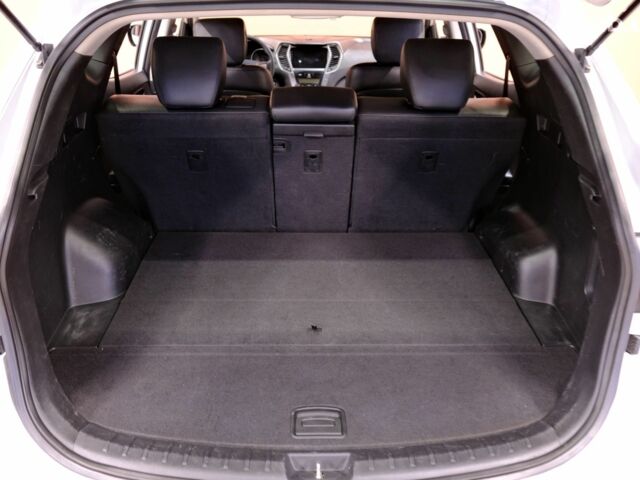 Серый Хендай Санта Фе, объемом двигателя 2 л и пробегом 147 тыс. км за 14500 $, фото 8 на Automoto.ua