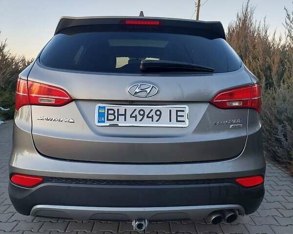 Сірий Хендай Санта Фе, об'ємом двигуна 2 л та пробігом 161 тис. км за 16500 $, фото 7 на Automoto.ua