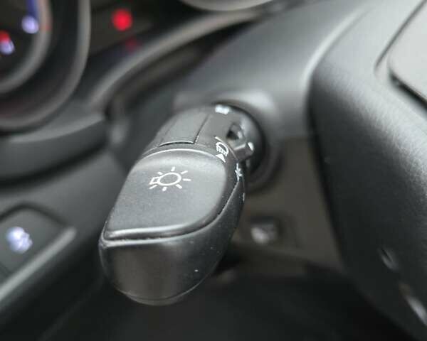 Серый Хендай Санта Фе, объемом двигателя 2.2 л и пробегом 180 тыс. км за 17199 $, фото 35 на Automoto.ua