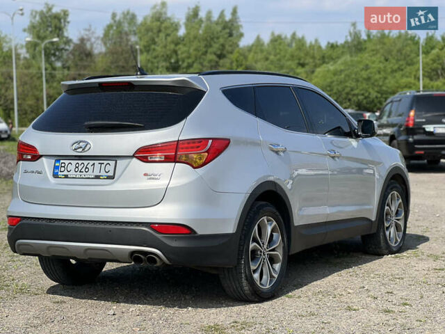Сірий Хендай Санта Фе, об'ємом двигуна 2 л та пробігом 209 тис. км за 17900 $, фото 13 на Automoto.ua