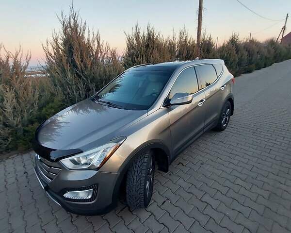 Сірий Хендай Санта Фе, об'ємом двигуна 2 л та пробігом 161 тис. км за 16500 $, фото 5 на Automoto.ua