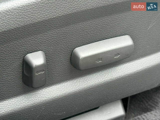 Сірий Хендай Санта Фе, об'ємом двигуна 2.2 л та пробігом 183 тис. км за 16999 $, фото 45 на Automoto.ua