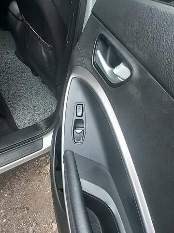 Хендай Санта Фе 2013 в Могилев-Подольском на Automoto.ua Серый Хендай Санта Фе, объемом двигателя 2.2 л и пробегом 209 тыс. км за 17600 $, фото 20 на Automoto.ua