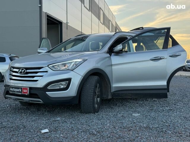 Серый Хендай Санта Фе, объемом двигателя 2.4 л и пробегом 173 тыс. км за 12390 $, фото 26 на Automoto.ua
