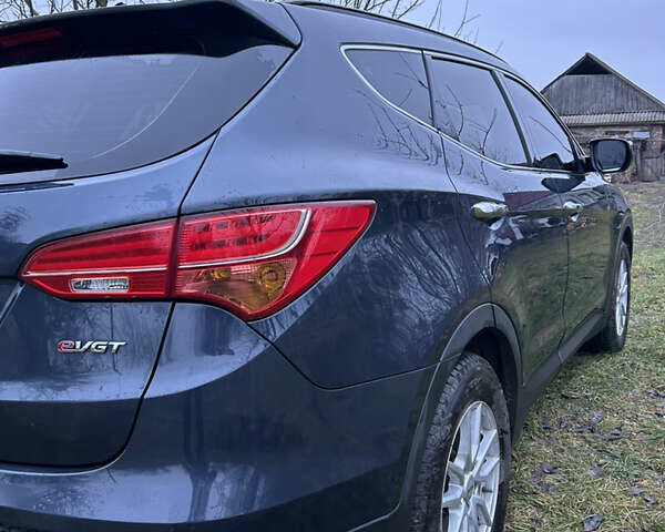 Сірий Хендай Санта Фе, об'ємом двигуна 2.2 л та пробігом 192 тис. км за 18500 $, фото 4 на Automoto.ua