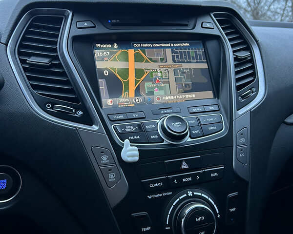 Сірий Хендай Санта Фе, об'ємом двигуна 2.2 л та пробігом 192 тис. км за 18500 $, фото 14 на Automoto.ua