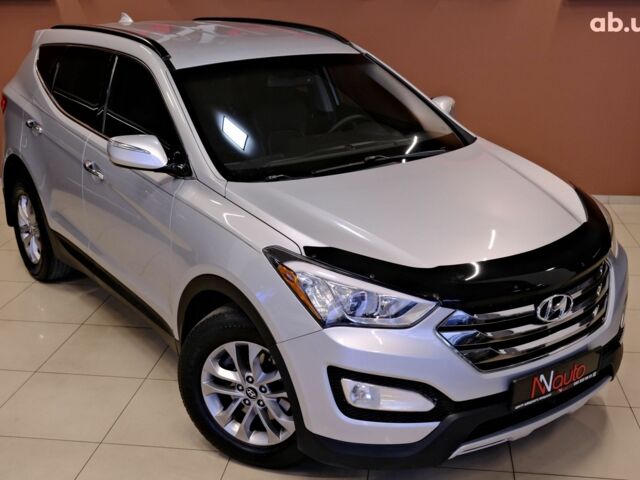 Серый Хендай Санта Фе, объемом двигателя 2 л и пробегом 147 тыс. км за 14500 $, фото 3 на Automoto.ua