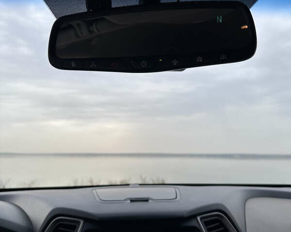 Серый Хендай Санта Фе, объемом двигателя 2 л и пробегом 190 тыс. км за 14000 $, фото 27 на Automoto.ua