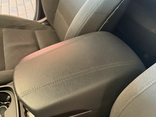 Сірий Хендай Санта Фе, об'ємом двигуна 2.2 л та пробігом 279 тис. км за 14400 $, фото 17 на Automoto.ua