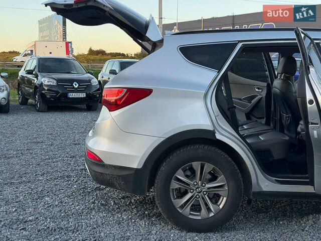 Хендай Санта Фе 2013 в Львове на Automoto.ua Серый Хендай Санта Фе, объемом двигателя 2.4 л и пробегом 173 тыс. км за 12390 $, фото 22 на Automoto.ua