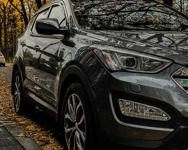 Сірий Хендай Санта Фе, об'ємом двигуна 2.36 л та пробігом 150 тис. км за 14900 $, фото 21 на Automoto.ua