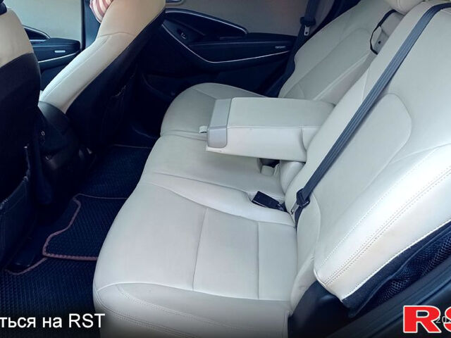 Сірий Хендай Санта Фе, об'ємом двигуна 2.4 л та пробігом 204 тис. км за 13500 $, фото 4 на Automoto.ua