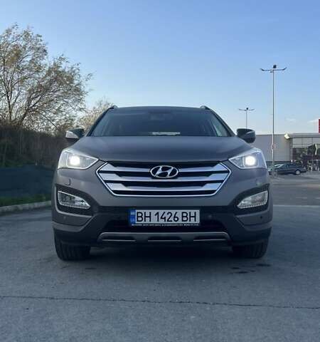 Серый Хендай Санта Фе, объемом двигателя 2.2 л и пробегом 96 тыс. км за 22000 $, фото 19 на Automoto.ua