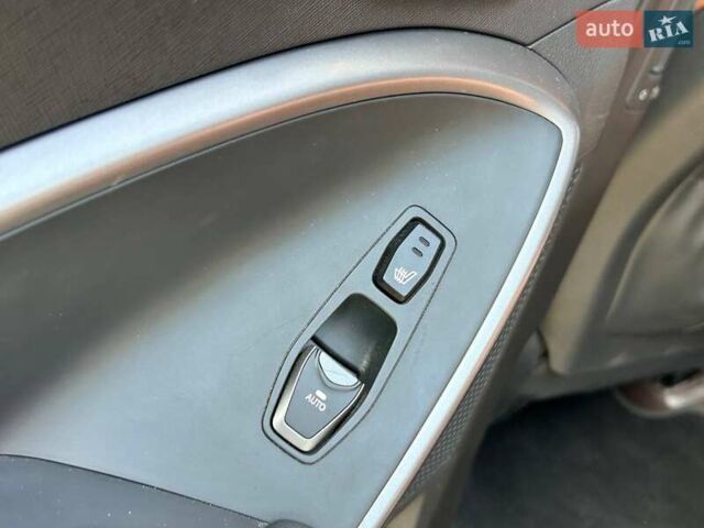 Серый Хендай Санта Фе, объемом двигателя 2 л и пробегом 129 тыс. км за 19000 $, фото 31 на Automoto.ua