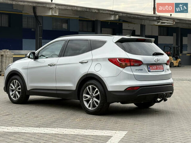 Серый Хендай Санта Фе, объемом двигателя 2.2 л и пробегом 185 тыс. км за 18350 $, фото 6 на Automoto.ua