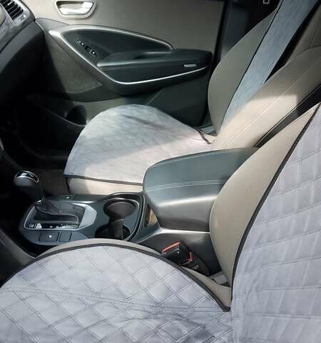 Сірий Хендай Санта Фе, об'ємом двигуна 2.4 л та пробігом 147 тис. км за 14500 $, фото 13 на Automoto.ua