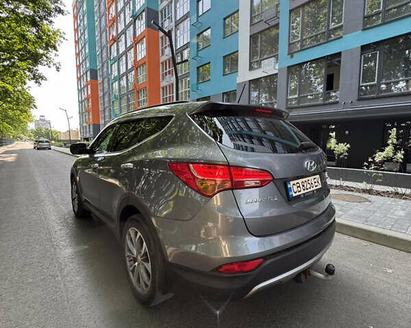 Сірий Хендай Санта Фе, об'ємом двигуна 2.36 л та пробігом 150 тис. км за 14900 $, фото 5 на Automoto.ua