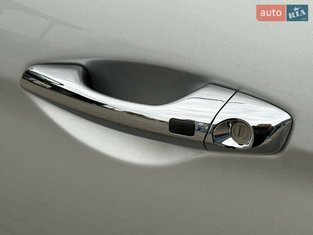 Серый Хендай Санта Фе, объемом двигателя 2.2 л и пробегом 185 тыс. км за 18350 $, фото 21 на Automoto.ua