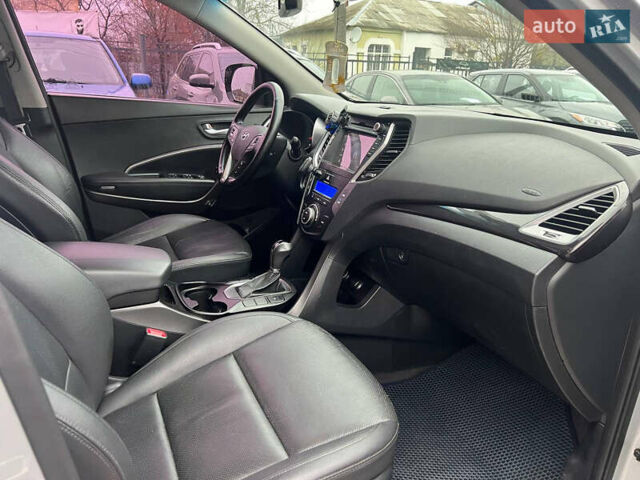 Серый Хендай Санта Фе, объемом двигателя 2 л и пробегом 247 тыс. км за 16500 $, фото 15 на Automoto.ua