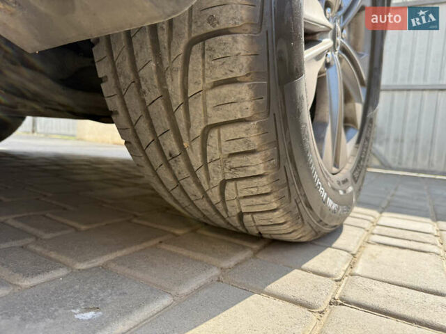 Серый Хендай Санта Фе, объемом двигателя 2.2 л и пробегом 190 тыс. км за 19500 $, фото 8 на Automoto.ua