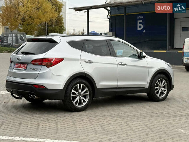 Сірий Хендай Санта Фе, об'ємом двигуна 2.2 л та пробігом 185 тис. км за 17750 $, фото 11 на Automoto.ua