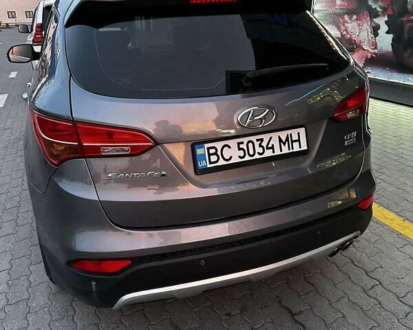 Серый Хендай Санта Фе, объемом двигателя 2.2 л и пробегом 133 тыс. км за 17400 $, фото 1 на Automoto.ua