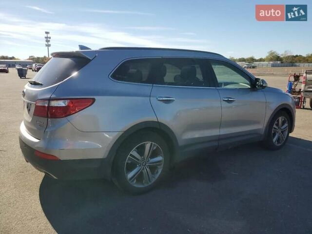 Серый Хендай Санта Фе, объемом двигателя 3.3 л и пробегом 132 тыс. км за 1850 $, фото 2 на Automoto.ua