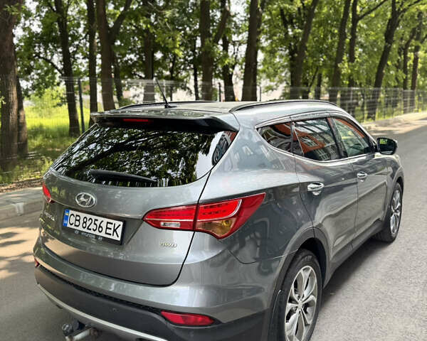 Сірий Хендай Санта Фе, об'ємом двигуна 2.36 л та пробігом 150 тис. км за 14900 $, фото 3 на Automoto.ua
