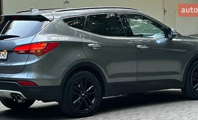 Сірий Хендай Санта Фе, об'ємом двигуна 2.2 л та пробігом 163 тис. км за 19733 $, фото 1 на Automoto.ua