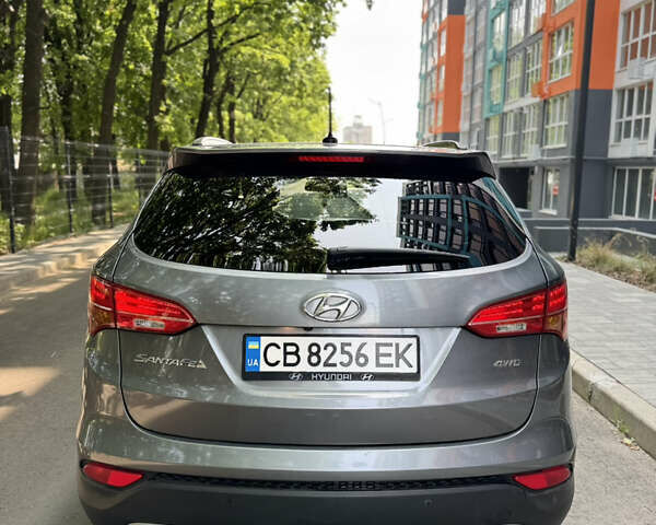 Сірий Хендай Санта Фе, об'ємом двигуна 2.36 л та пробігом 150 тис. км за 14900 $, фото 4 на Automoto.ua