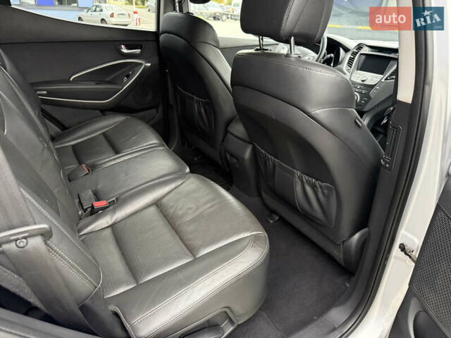 Серый Хендай Санта Фе, объемом двигателя 2.2 л и пробегом 185 тыс. км за 18350 $, фото 40 на Automoto.ua