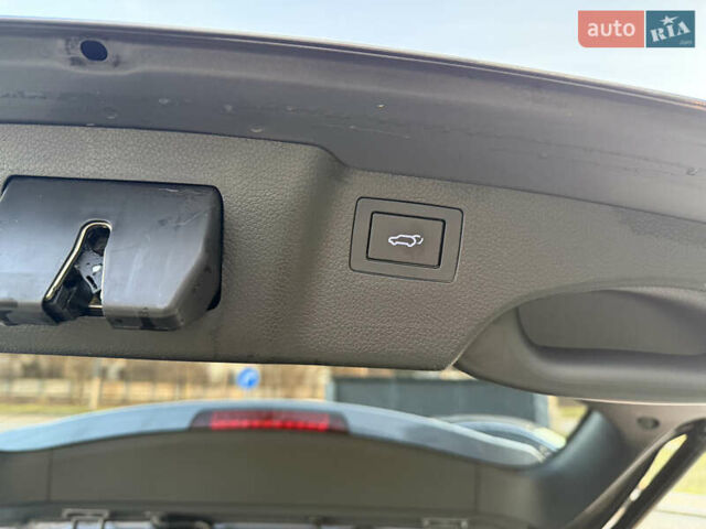 Серый Хендай Санта Фе, объемом двигателя 2.2 л и пробегом 188 тыс. км за 17899 $, фото 9 на Automoto.ua