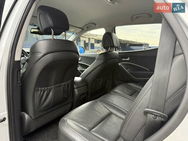 Сірий Хендай Санта Фе, об'ємом двигуна 2.2 л та пробігом 185 тис. км за 17750 $, фото 36 на Automoto.ua