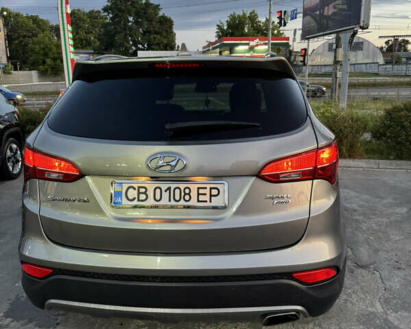 Серый Хендай Санта Фе, объемом двигателя 2.36 л и пробегом 202 тыс. км за 14800 $, фото 1 на Automoto.ua