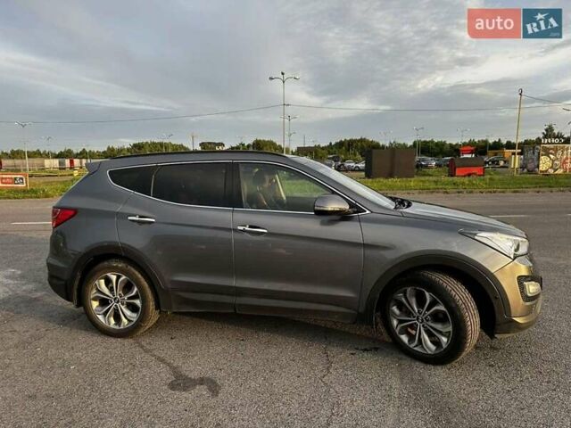 Серый Хендай Санта Фе, объемом двигателя 2.2 л и пробегом 133 тыс. км за 17400 $, фото 15 на Automoto.ua