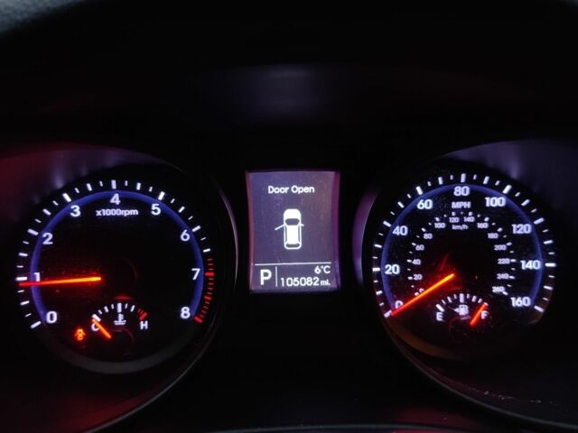 Серый Хендай Санта Фе, объемом двигателя 2.4 л и пробегом 168 тыс. км за 8500 $, фото 7 на Automoto.ua