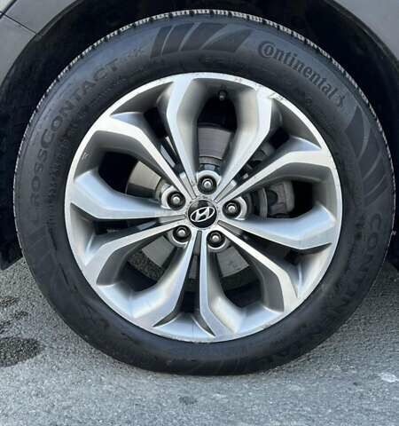 Серый Хендай Санта Фе, объемом двигателя 2.2 л и пробегом 96 тыс. км за 22000 $, фото 26 на Automoto.ua