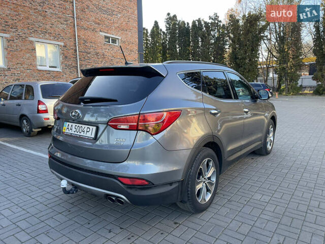 Серый Хендай Санта Фе, объемом двигателя 2.2 л и пробегом 203 тыс. км за 16500 $, фото 6 на Automoto.ua