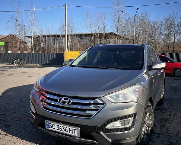 Серый Хендай Санта Фе, объемом двигателя 2.36 л и пробегом 299 тыс. км за 14500 $, фото 1 на Automoto.ua