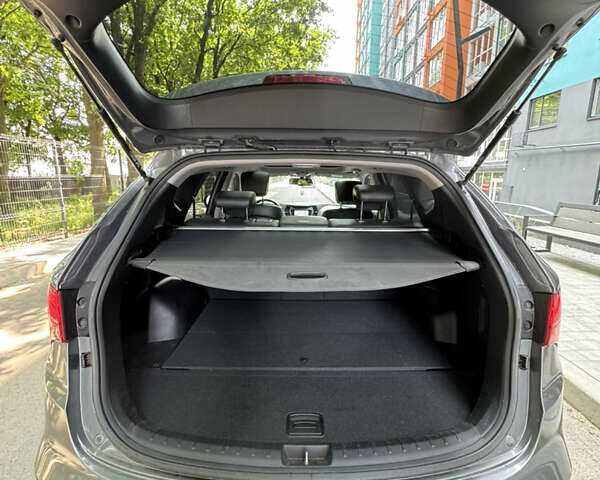 Сірий Хендай Санта Фе, об'ємом двигуна 2.36 л та пробігом 150 тис. км за 14900 $, фото 13 на Automoto.ua